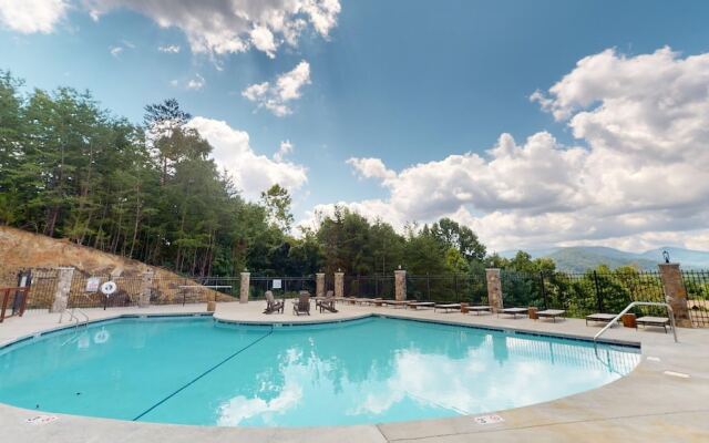 Viewpoint Condominiums