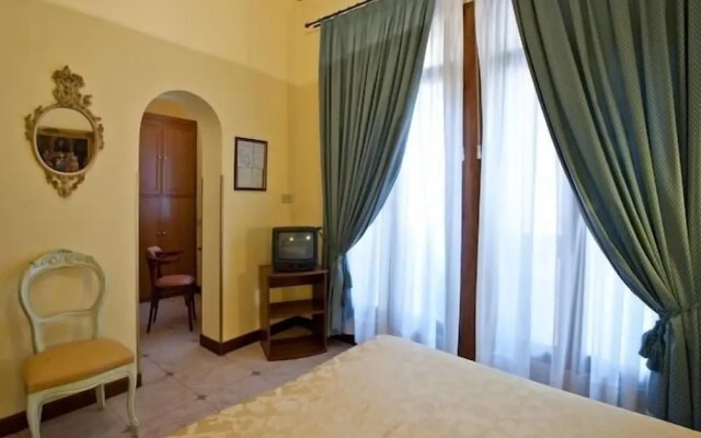 Hotel Florida