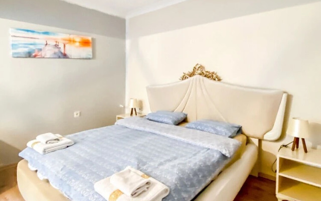 Peaceful Home With Private Pool and BBQ in Sapanca