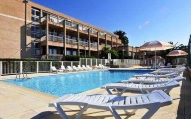 Le Kangourou by Popinns