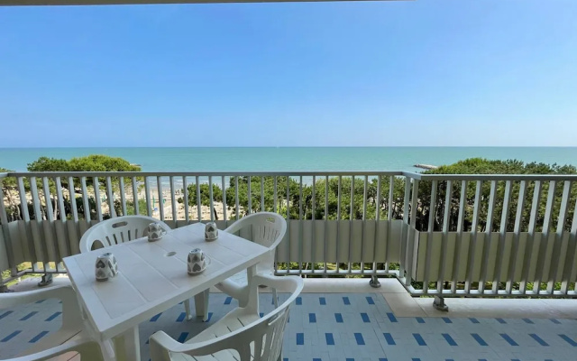 Breathtaking sea View Flat