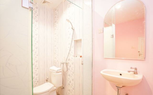 Hotel O Juanda Near Terminal International Juanda