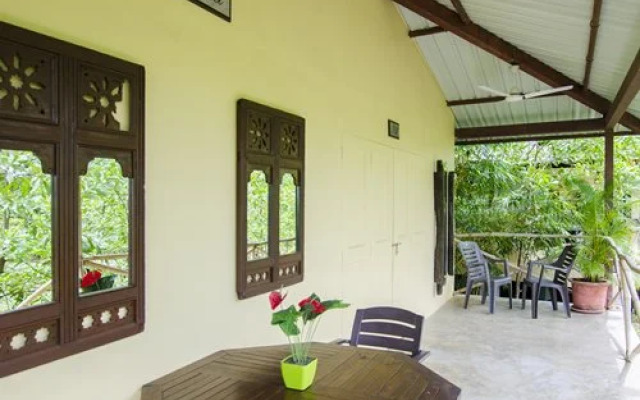 JenJon Holiday Homes - Nagaon, Alibaug