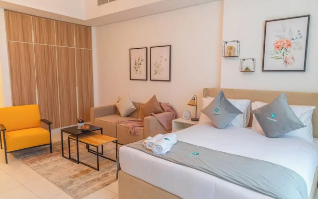 Bloomfields Spacious STU in Thalassa