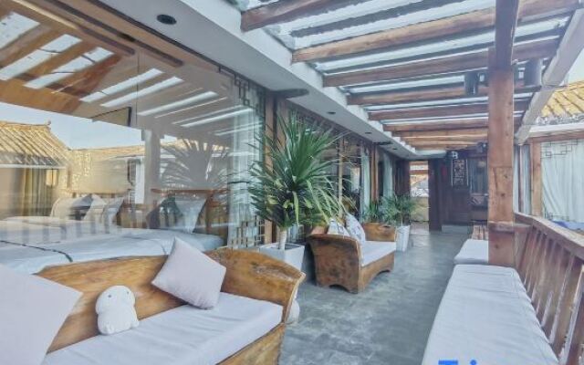 Lijiang Nianji 1913 Travel Theme Inn