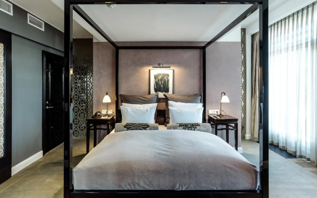 Nimb Hotel