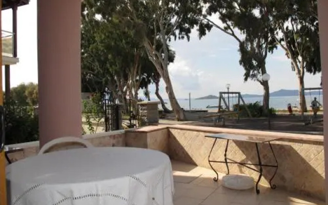 Sunset Beach Apartments
