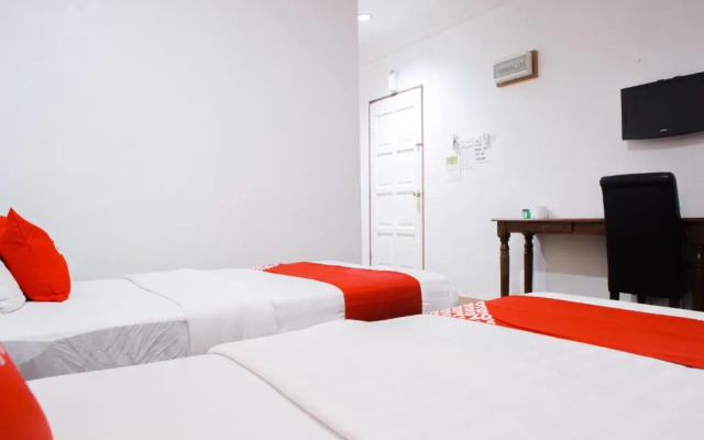 OYO 90037 The 7 Lodge Tambunan