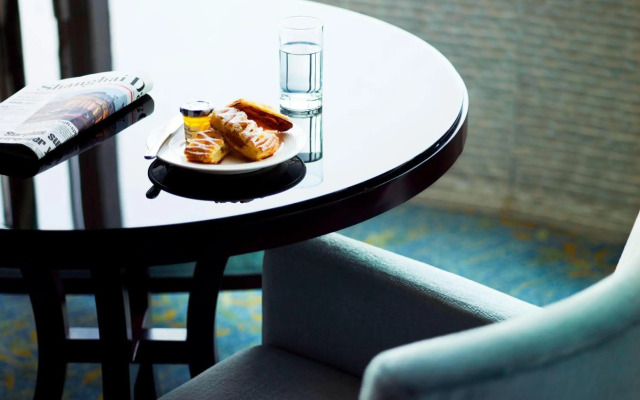 Sheraton Grand Shanghai Pudong Hotel & Residences