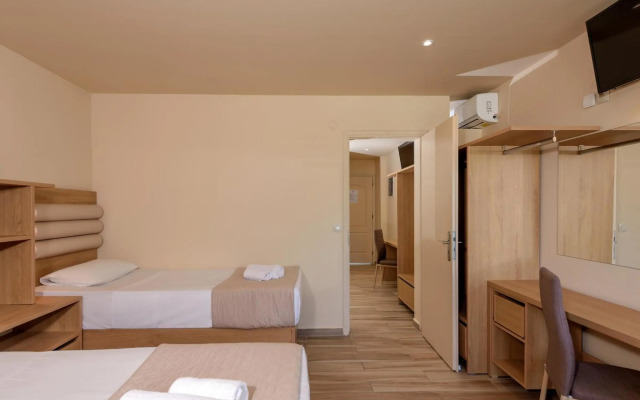 Sunbay Hotel