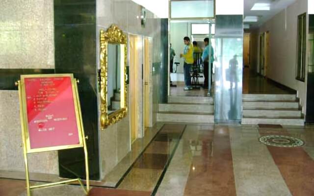Hotel Kalinga Grand