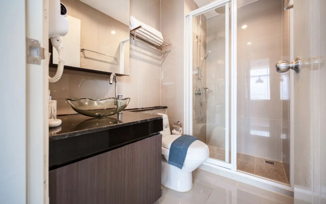 The Grand Jomtien by Favstay