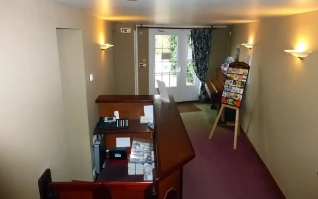 Hotel De France