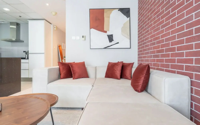 Marina Views 1-bedroom Sleeps 4 With Balcony