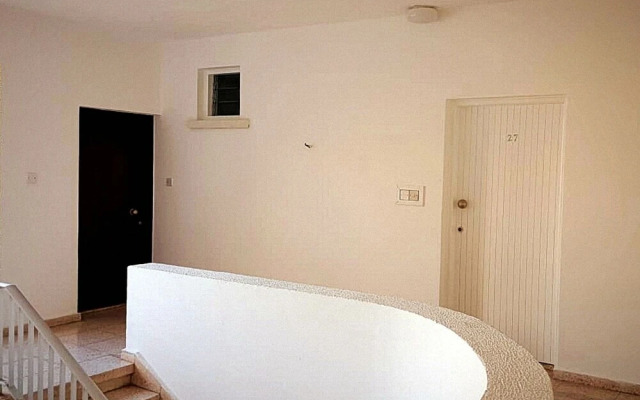 Napa Central Apartment