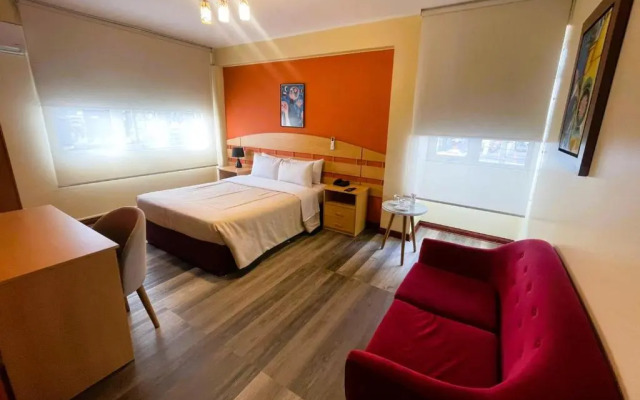 Javier Prado Inn