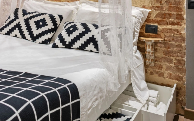 Vigna Vecchia Modern Studio