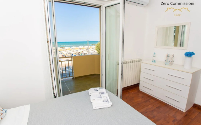 Palm Beach House - Sea and Beach View