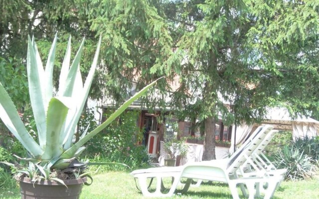 Hotel Viktória Vendégház