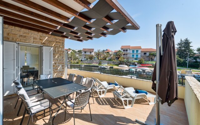 Villa Tipa 1