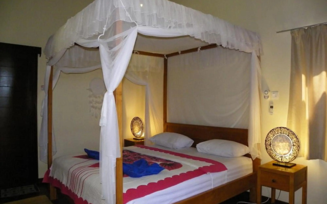 Jukung Dive Resort Bali – Guest Rooms – Purwakerti