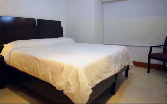 Residence B.ViewGrand 4BR by Villas HK28