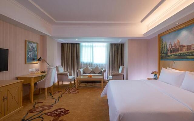 Vienna Hotel Shenzhen Luofang Branch