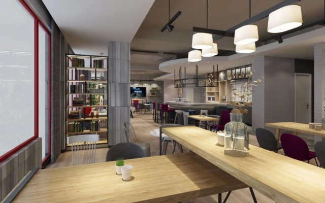 Отель Campanile Xi'an Bell Tower