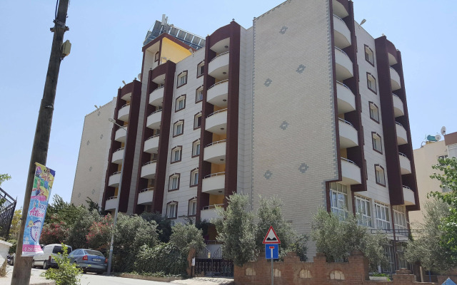 Golden Moon Apart Hotel
