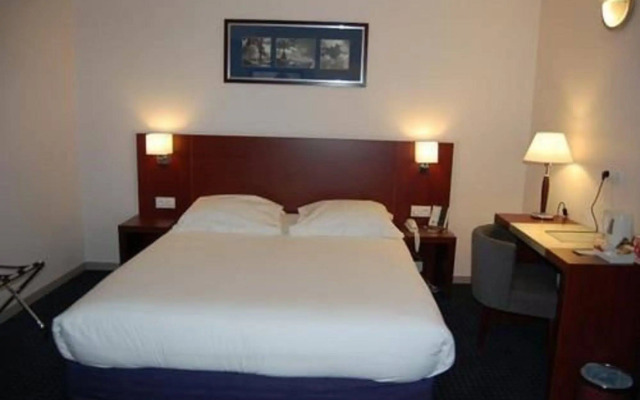 Plessis Parc Hotel