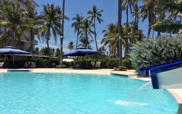 Solea Seaview Resort