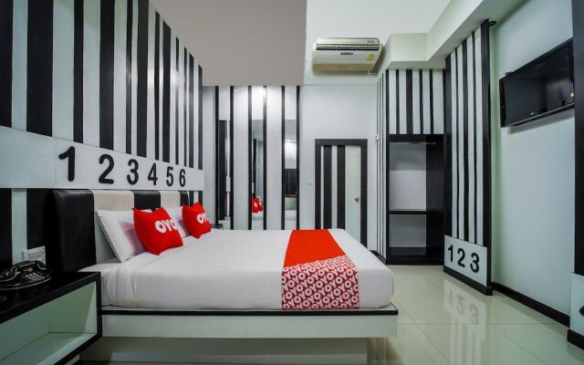 OYO 535 Phadaeng Hotel