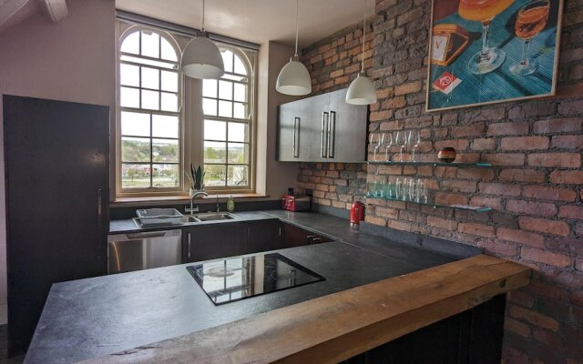 Penthouse-highstreet-sleeps2-87ws