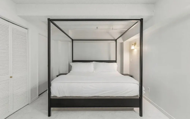 Starlit Cozy Studio with Roof Decks