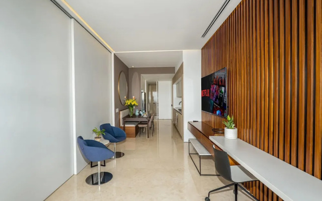 Soho PV Stunning Views Luxury Heated Rooftop Pool