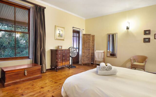 Mountain Views City House