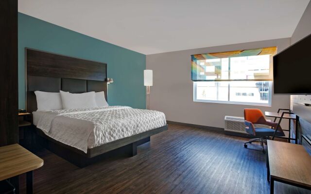 Tru by Hilton Knoxville West Turkey Creek