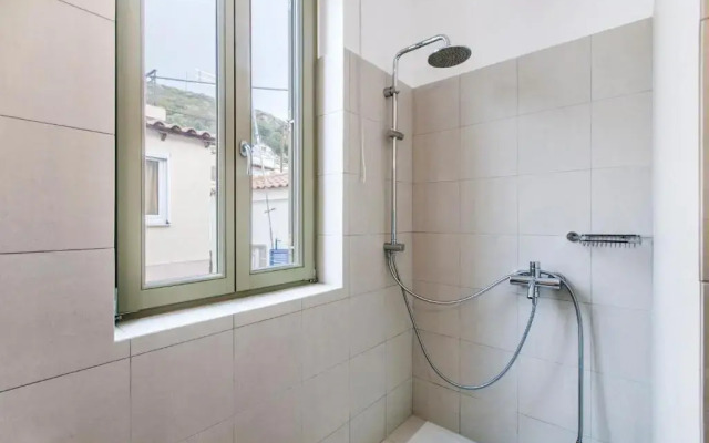 Chora Traditional 4 Bedroom House in Samos - BLG 69214