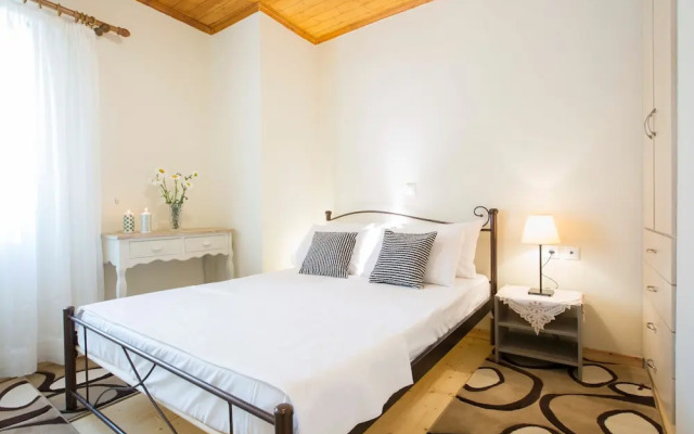 Lefkascottagehouse Villa