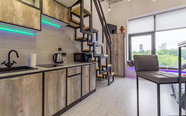 Этажидейли на улице Тверитина