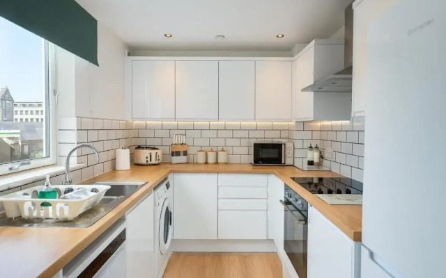 Canon Court Apart Hotel.