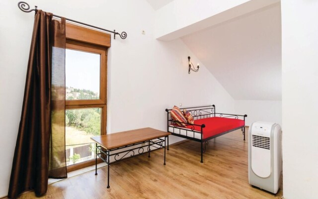 Nice Home in Orasac With Wifi and 6 Bedrooms