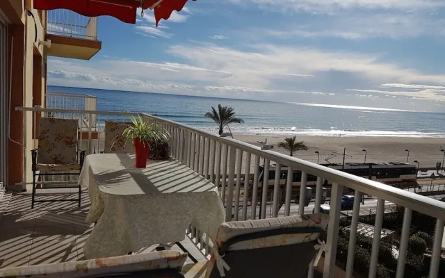 Apartamento 1 Linea San Juan Alicante