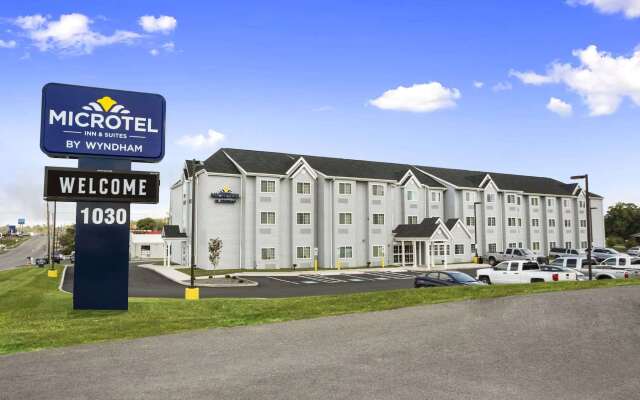 Microtel Inn & Suites by Wyndham Carrollton