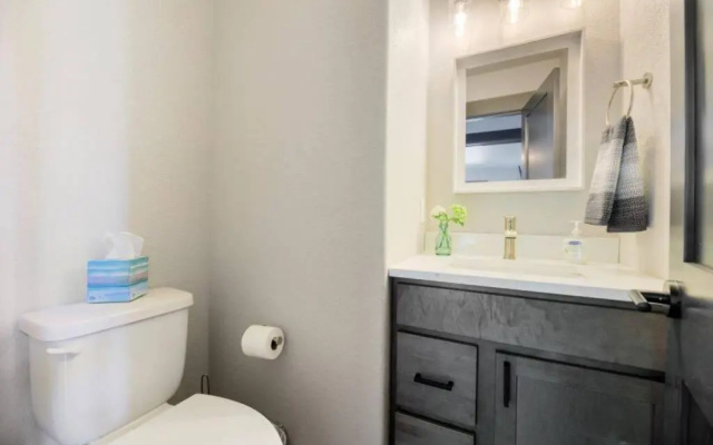 24 KARAT Lodge at Terry Peak