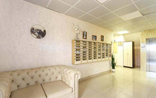 LaMare (LaMare) on Tselinnaya street 8B