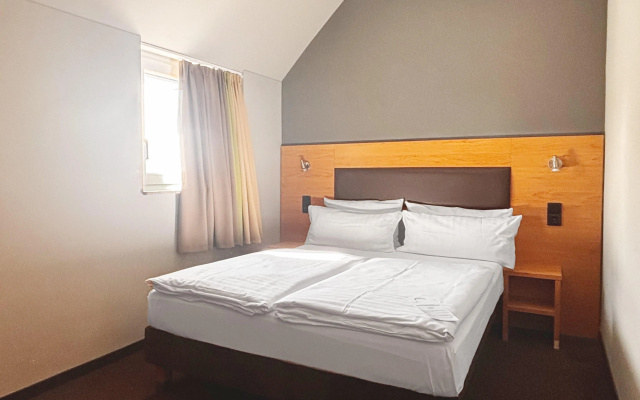 Garner Hotel Stuttgart - Zuffenhausen by IHG