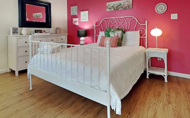 Twin Palms at Surfside