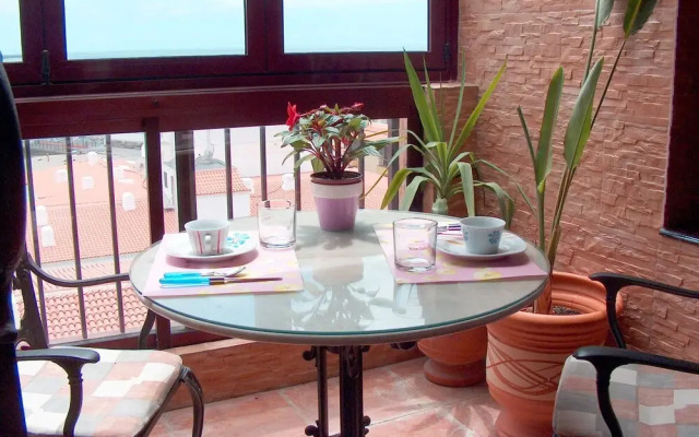 Sun and Terrace Apartment by Hello Apartments Sitges