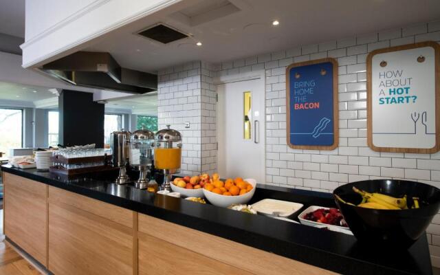 Holiday Inn Express Edinburgh City West by IHG